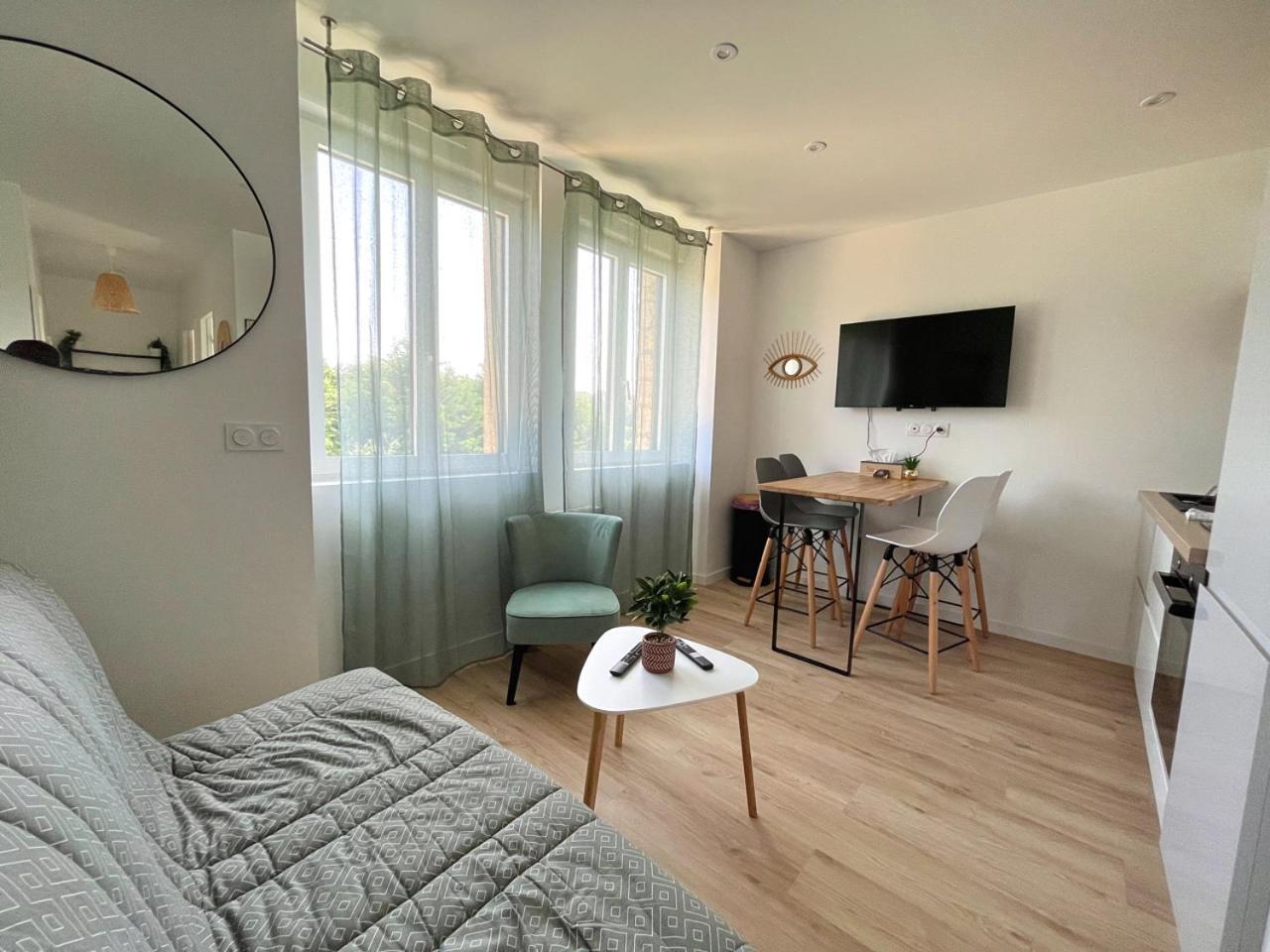 Appartement Off à Ergué-Gabéric Extérieur photo
