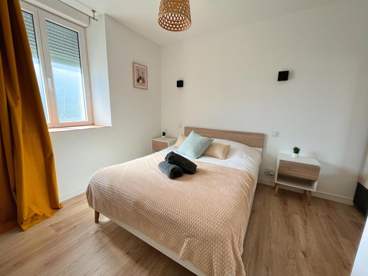 Appartement Off à Ergué-Gabéric Extérieur photo