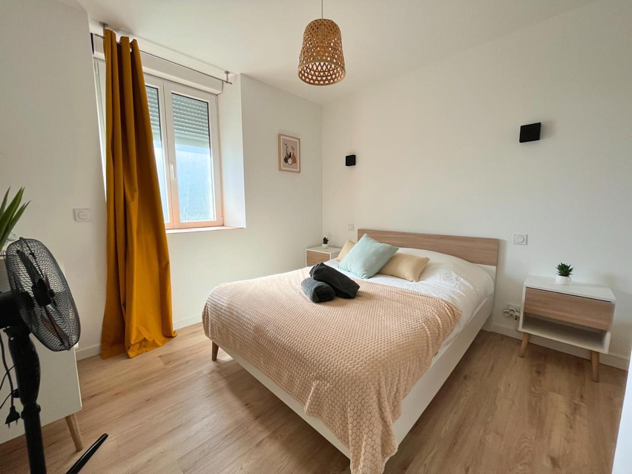 Appartement Off à Ergué-Gabéric Extérieur photo